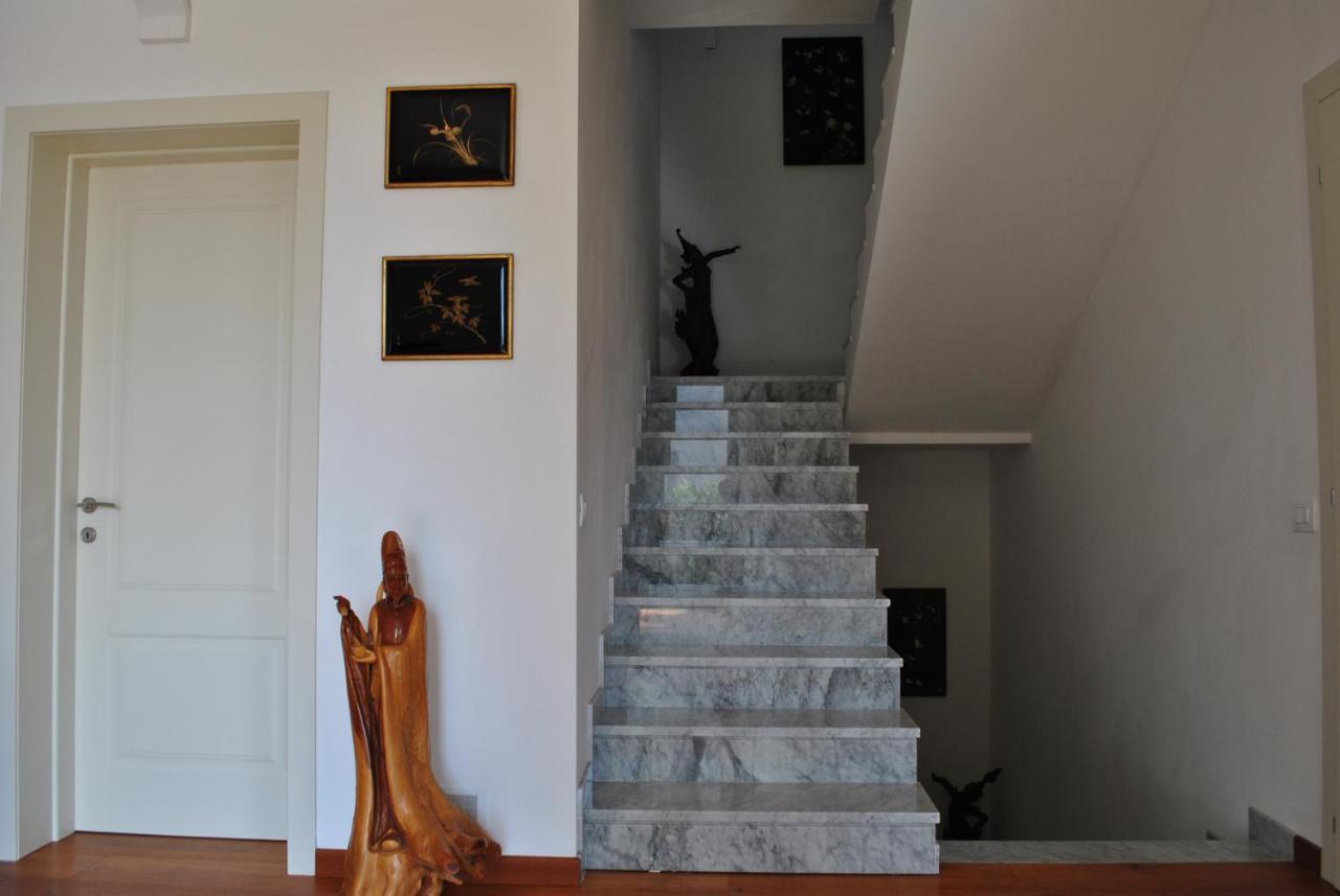 ליבורנו Villa Bianca A Few Steps By The Sea With Exclusive Garden & Jacuzzi מראה חיצוני תמונה