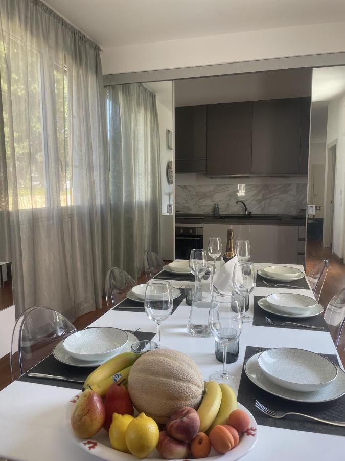 ליבורנו Villa Bianca A Few Steps By The Sea With Exclusive Garden & Jacuzzi מראה חיצוני תמונה